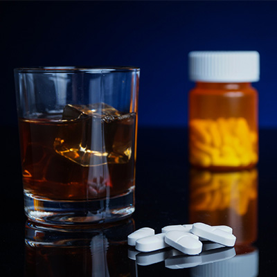 撕开卡西酮类「新型毒品」的“外衣”